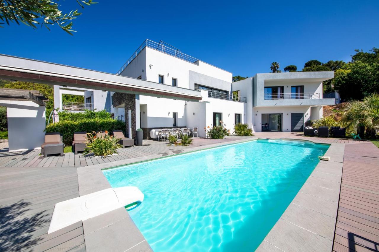 Villa Louancelie B&B Cavalaire-sur-Mer Extérieur photo
