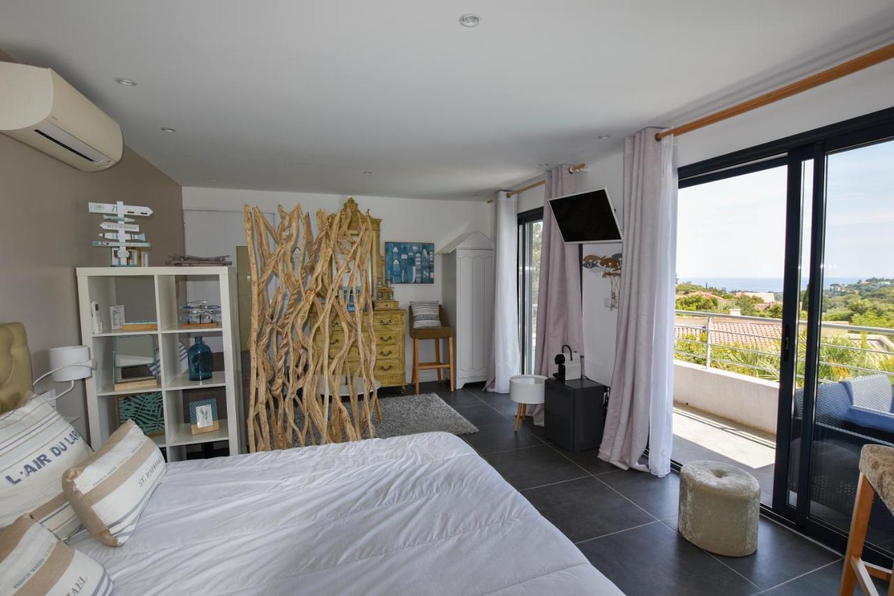 Villa Louancelie B&B Cavalaire-sur-Mer Extérieur photo